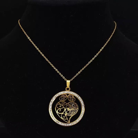 Women Fashion Heart Crystal Necklace - Picture 5 of 5